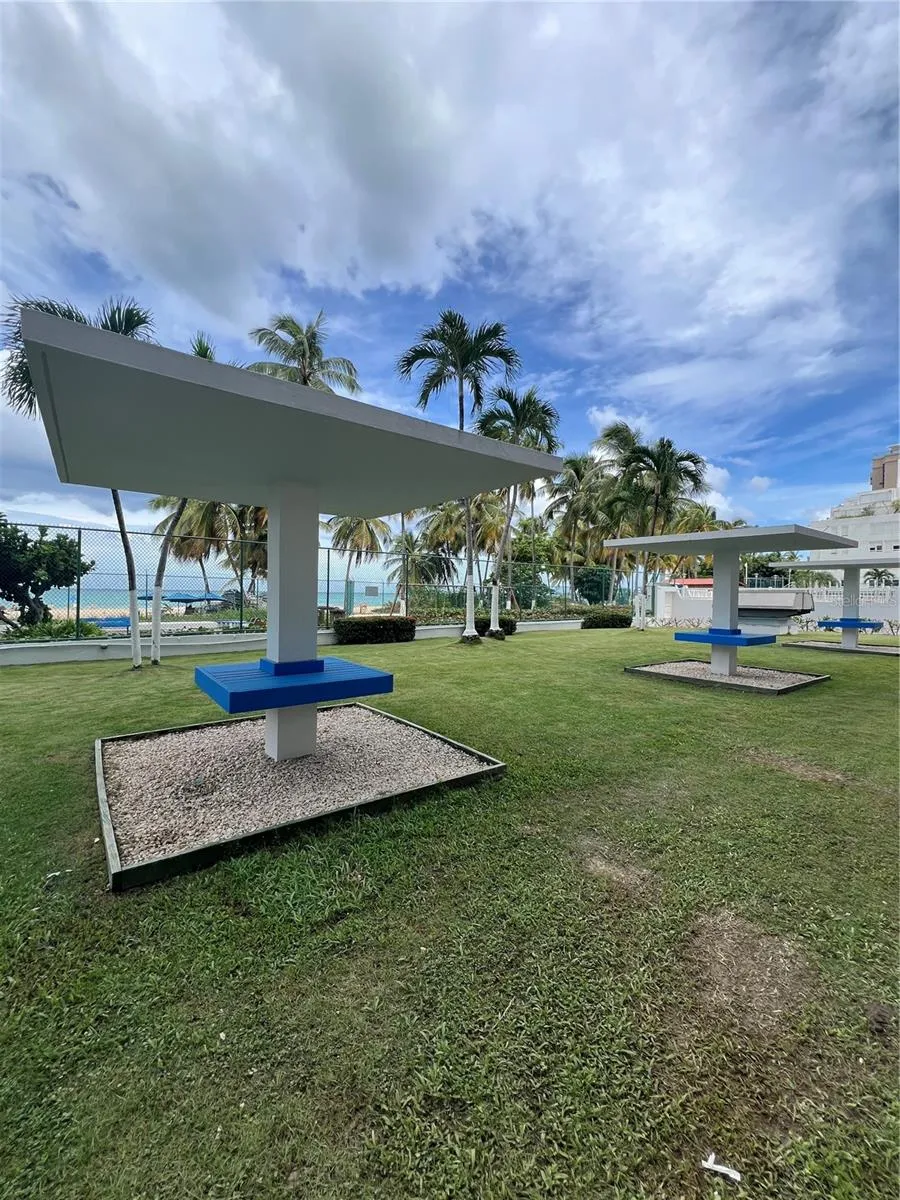 5349 ISLA VERDE AVENUE #402 Carolina, PR 00979