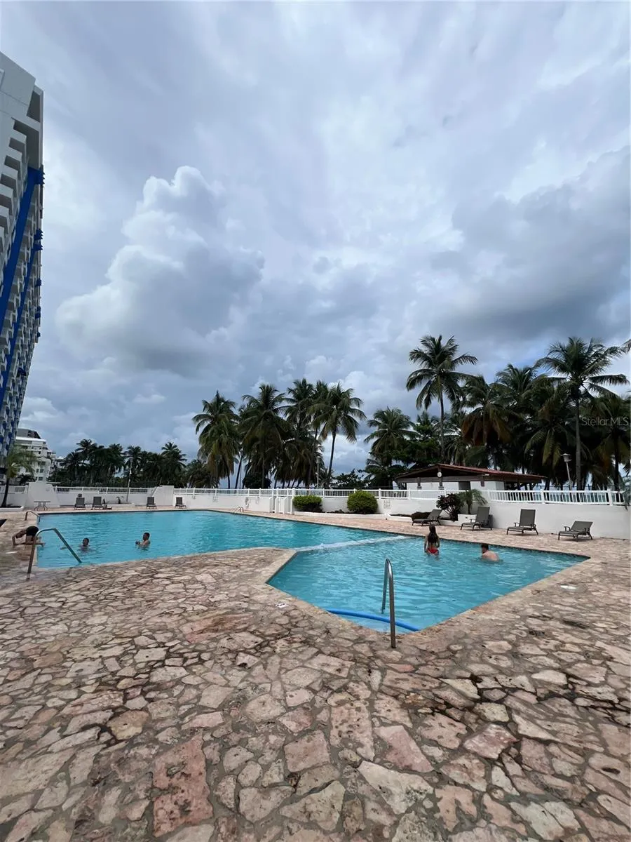 5349 ISLA VERDE AVENUE #402 Carolina, PR 00979