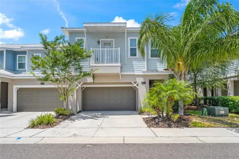 572 LAKE WILDMERE COVE