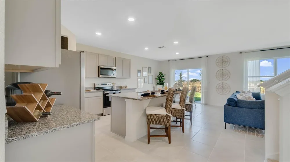 572 LAKE WILDMERE COVE Longwood, FL 32750