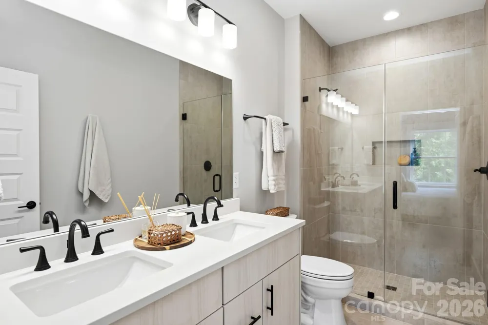 103 Collin Place #1 Asheville, NC 28804