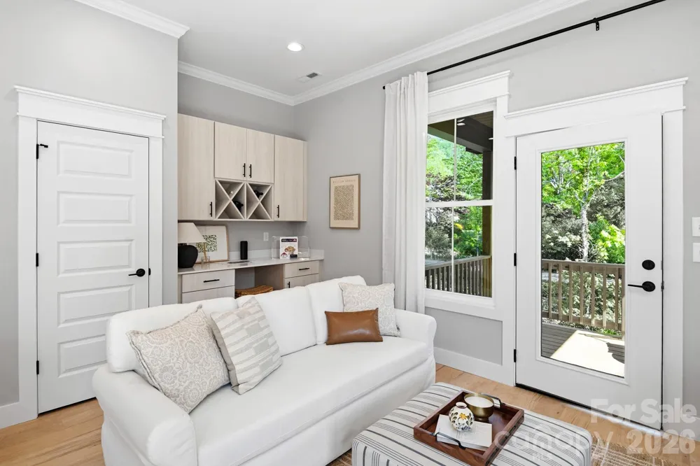 103 Collin Place #1 Asheville, NC 28804