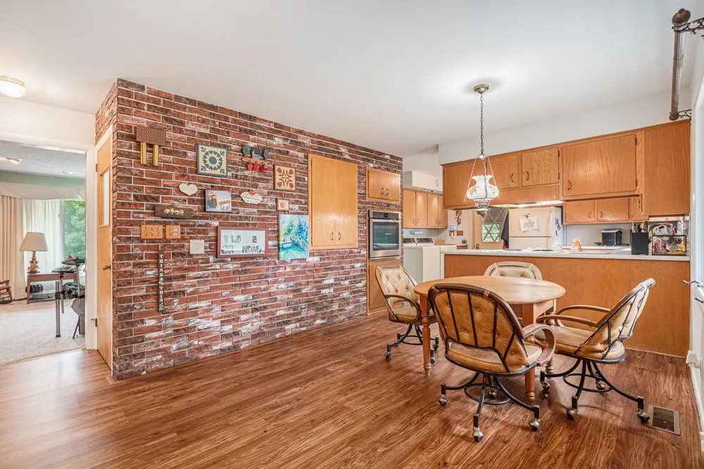 7349 E Main Street Eau Claire, MI 49111