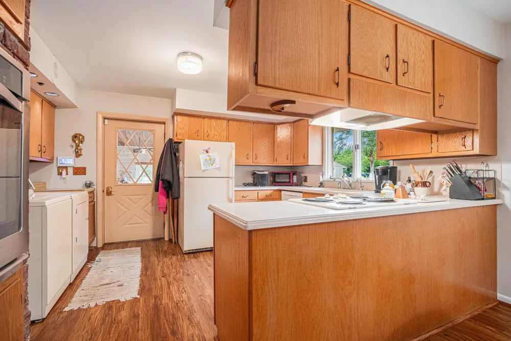 7349 E Main Street Eau Claire, MI 49111
