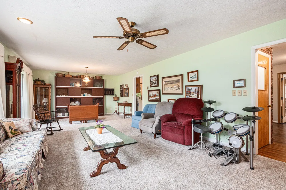 7349 E Main Street Eau Claire, MI 49111