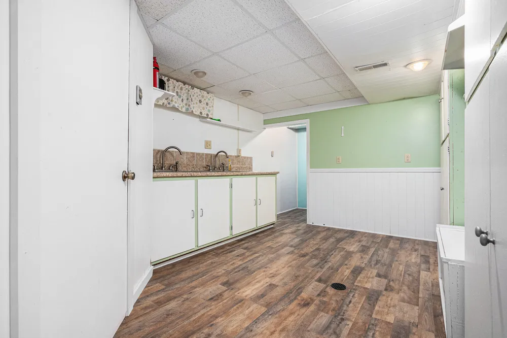 7349 E Main Street Eau Claire, MI 49111