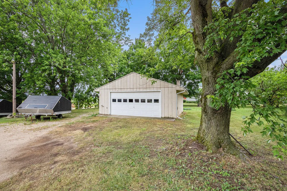 7349 E Main Street Eau Claire, MI 49111