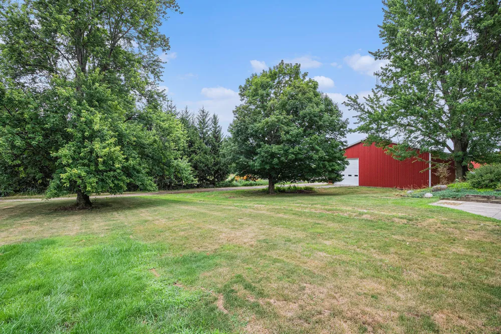 7349 E Main Street Eau Claire, MI 49111