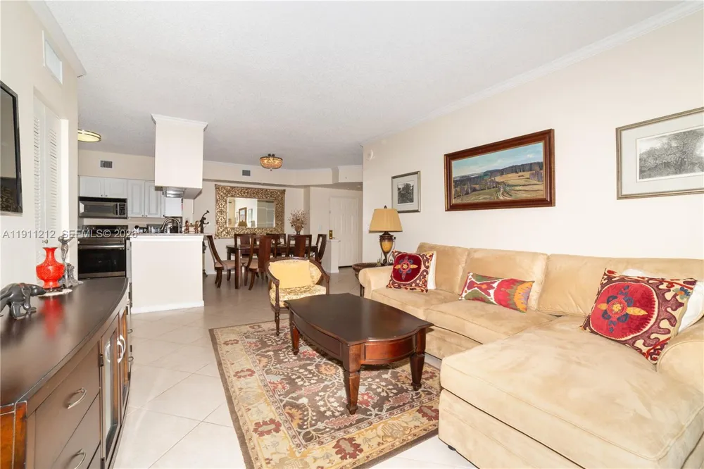17150 Bay Rd #2207 Sunny Isles Beach, FL 33160