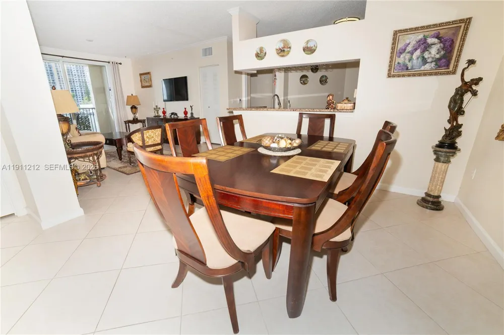 17150 Bay Rd #2207 Sunny Isles Beach, FL 33160