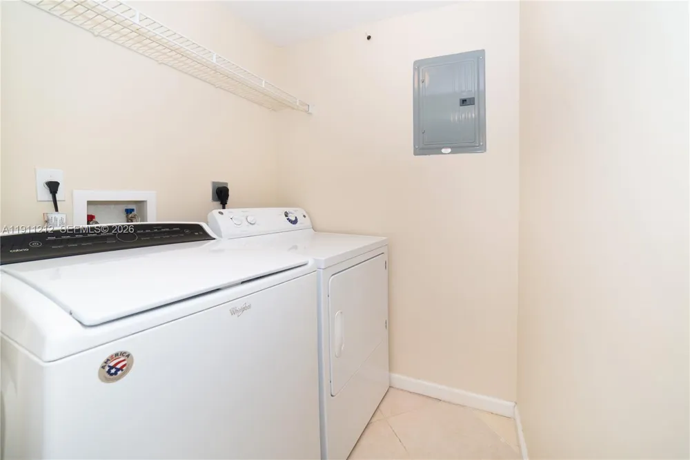 17150 Bay Rd #2207 Sunny Isles Beach, FL 33160