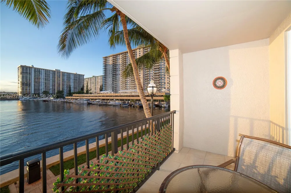 17150 Bay Rd #2207 Sunny Isles Beach, FL 33160