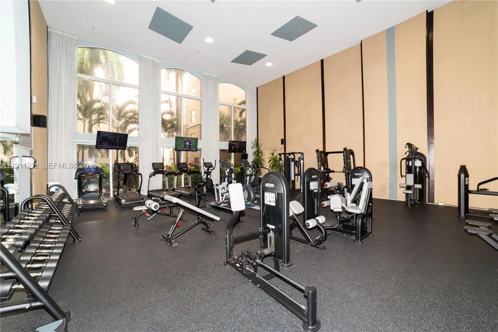 17150 Bay Rd #2207 Sunny Isles Beach, FL 33160