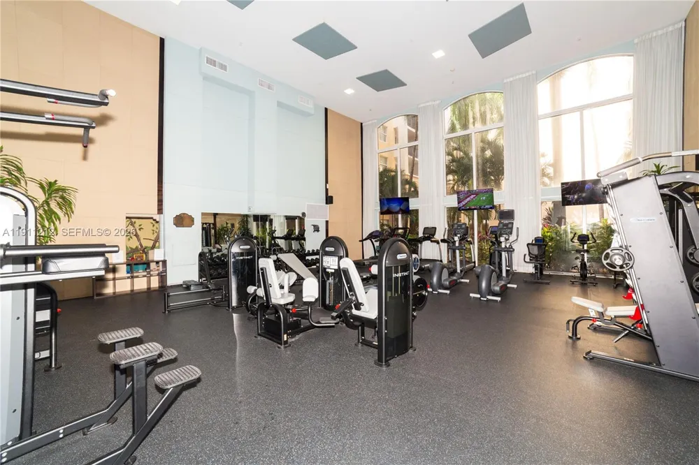 17150 Bay Rd #2207 Sunny Isles Beach, FL 33160