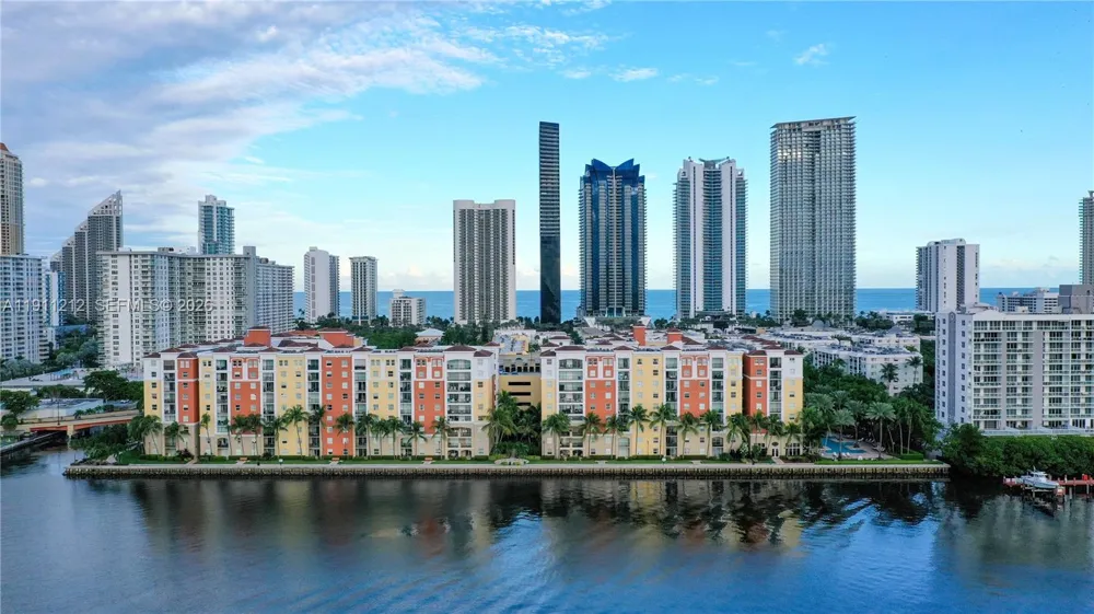 17150 Bay Rd #2207 Sunny Isles Beach, FL 33160