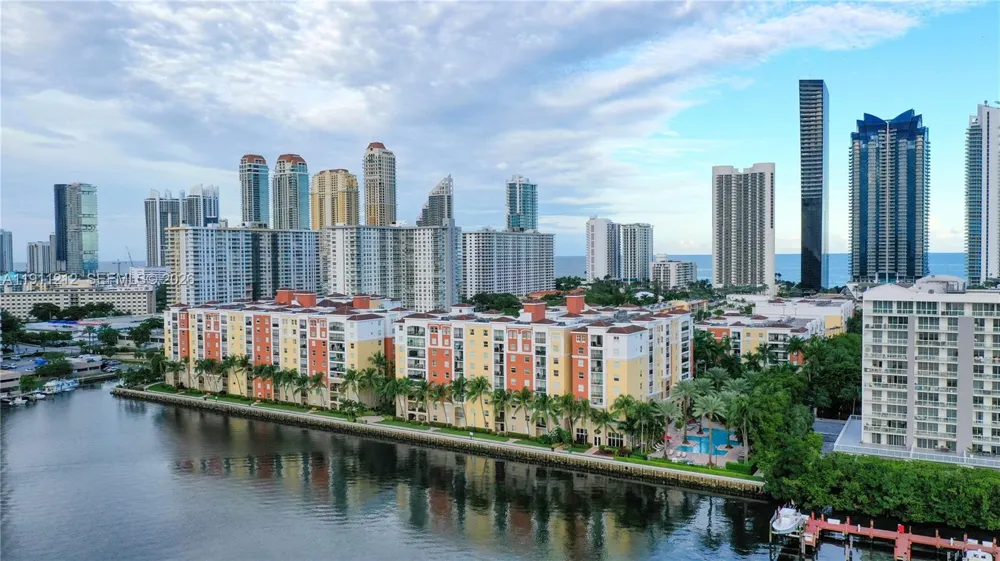 17150 Bay Rd #2207 Sunny Isles Beach, FL 33160
