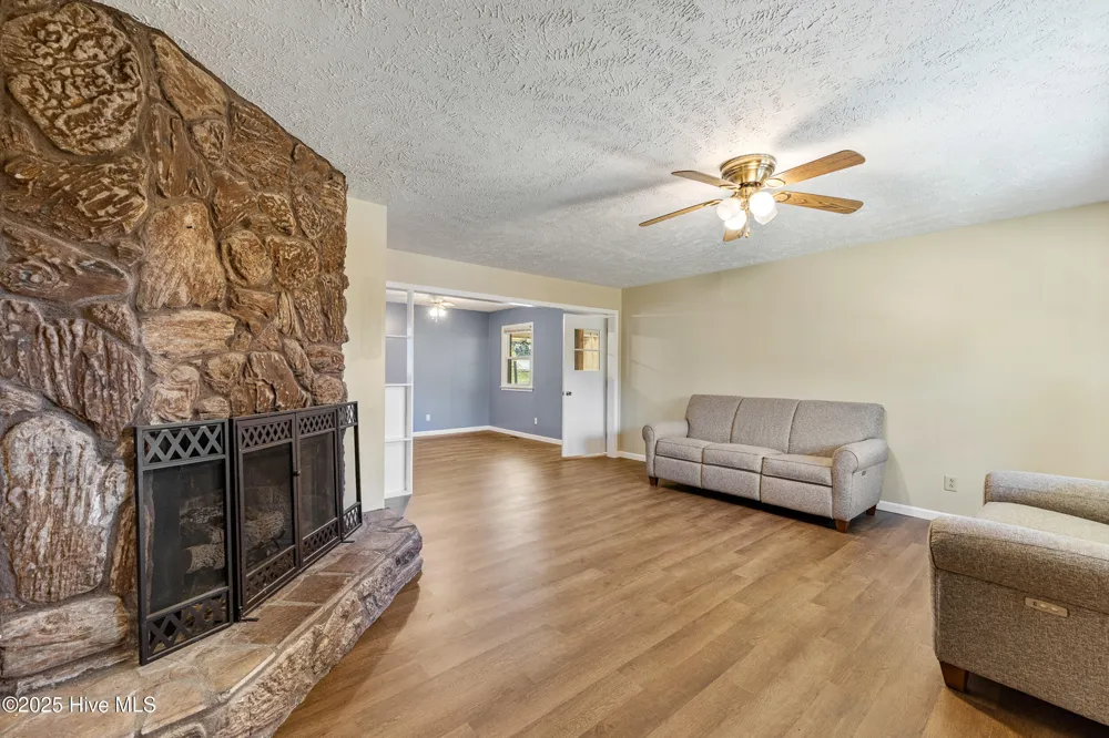 2400 Old Aberdeen Road Rockingham, NC 28379