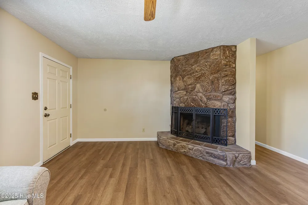 2400 Old Aberdeen Road Rockingham, NC 28379