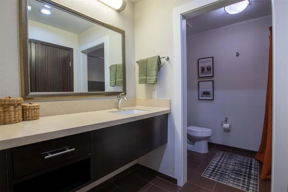 18828 State Highway 249 #124 Houston, TX 77070