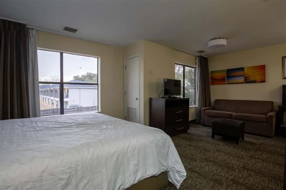 18828 State Highway 249 #124 Houston, TX 77070