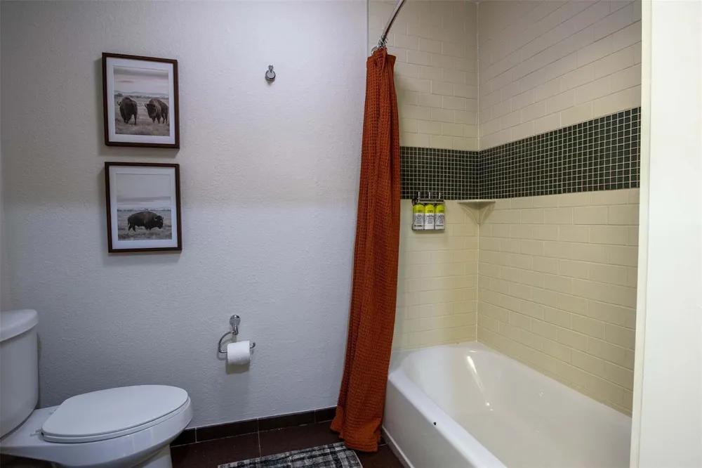 18828 State Highway 249 #124 Houston, TX 77070