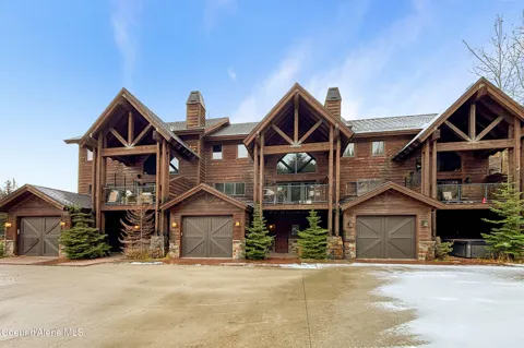 38 Avalanche Road #2