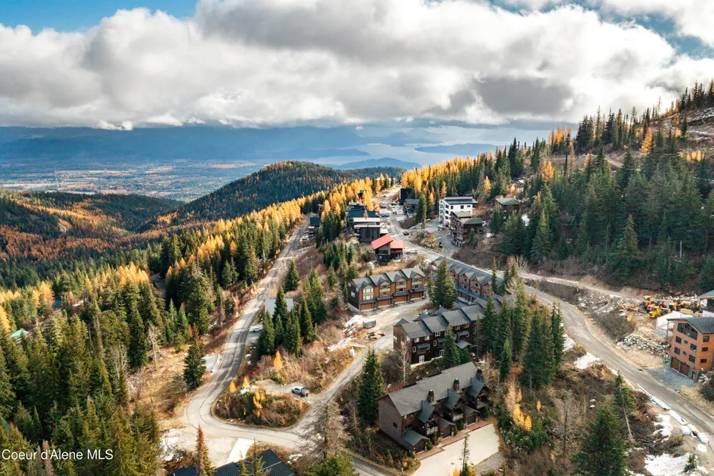 38 Avalanche Road #2 Sandpoint, ID 83864