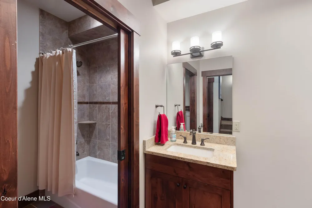 38 Avalanche Road #2 Sandpoint, ID 83864