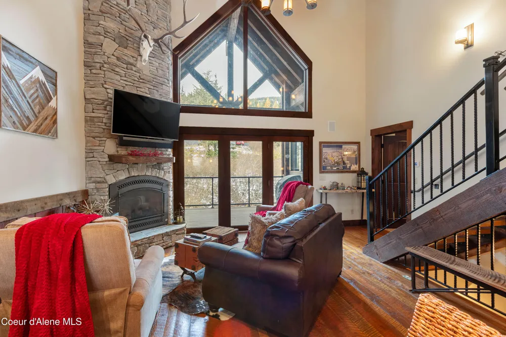 38 Avalanche Road #2 Sandpoint, ID 83864