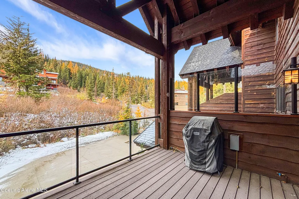 38 Avalanche Road #2 Sandpoint, ID 83864