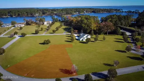 76 Club House Drive
