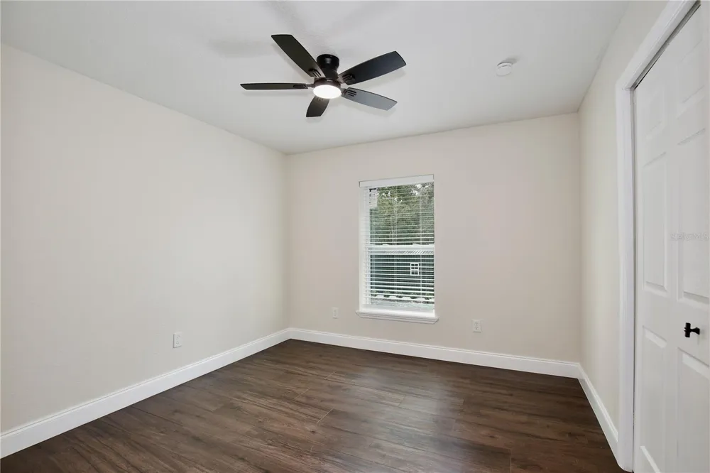 1255 FLINT TRAIL Geneva, FL 32732