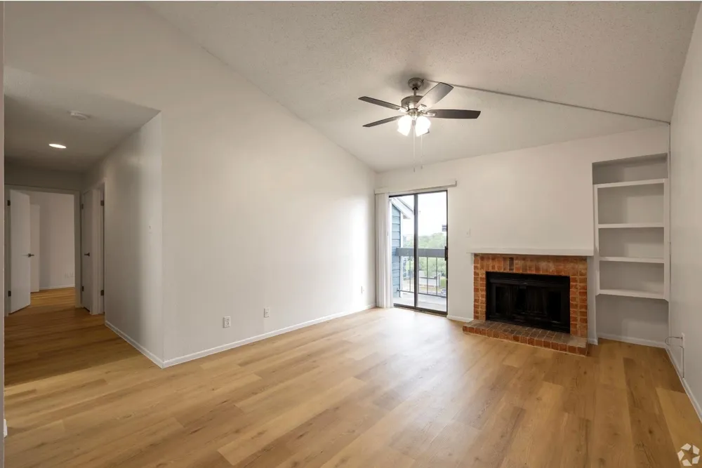 2170 Thousand Oaks Drive #0813T San Antonio, TX 78232