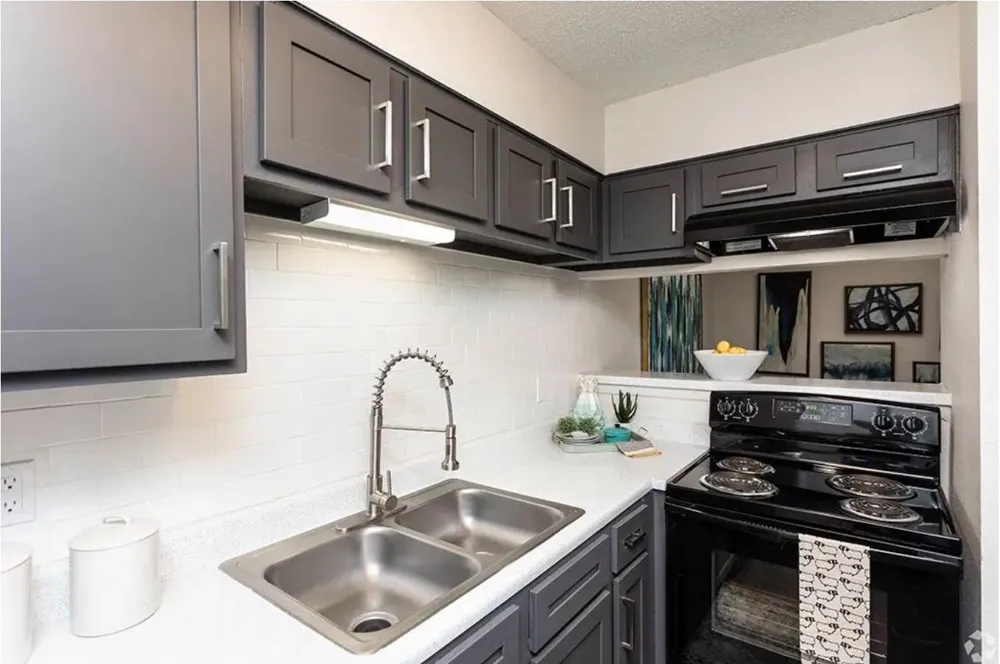 2170 Thousand Oaks Drive #0813T San Antonio, TX 78232