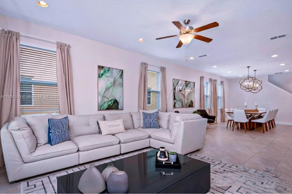 7700 Fairfax Kissimmee, FL 34747