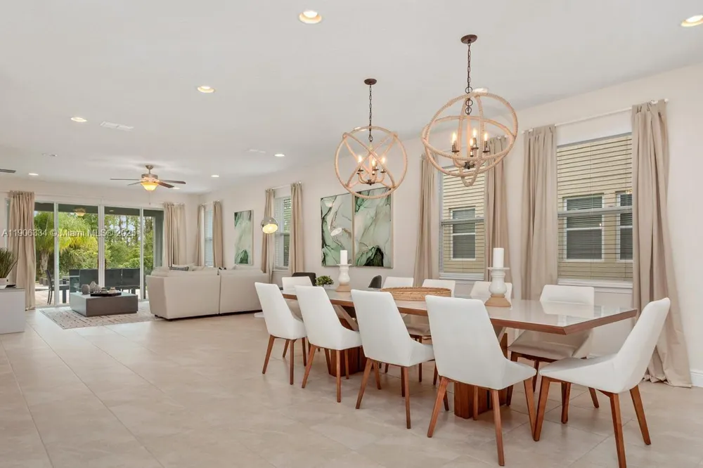 7700 Fairfax Kissimmee, FL 34747