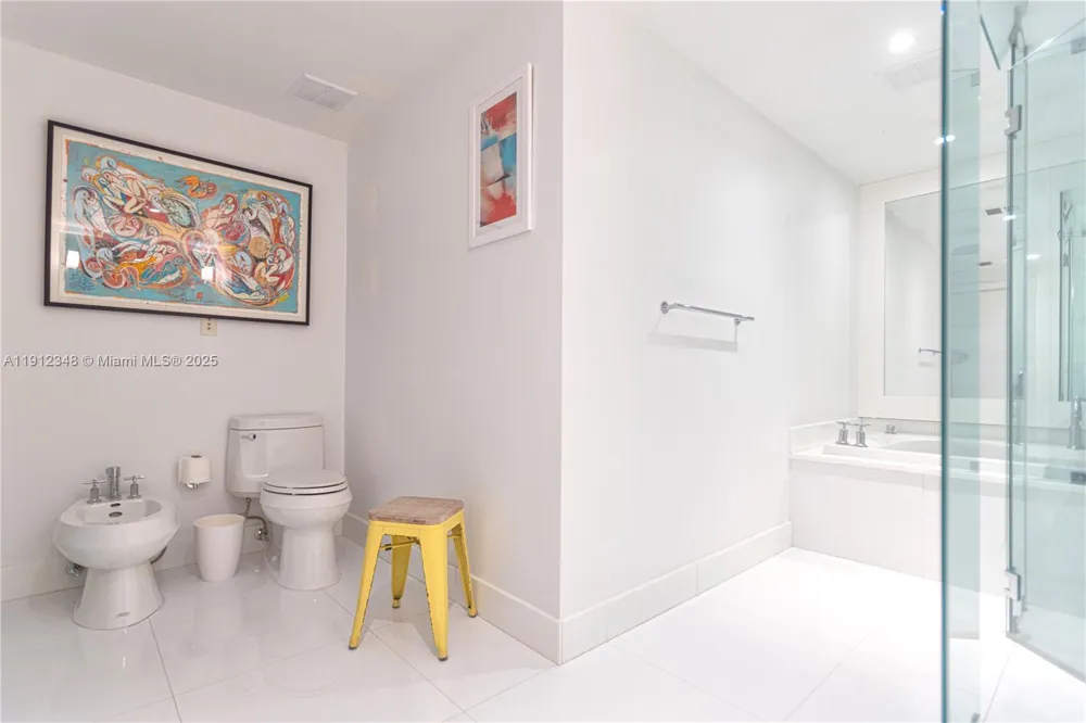 520 West Ave #1102 Miami Beach, FL 33139