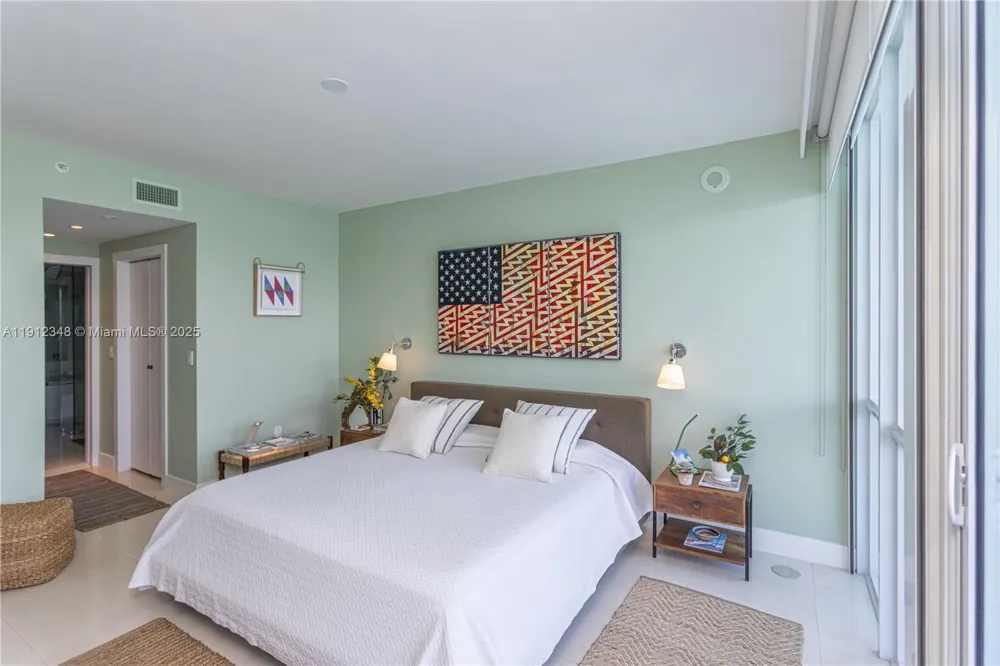 520 West Ave #1102 Miami Beach, FL 33139