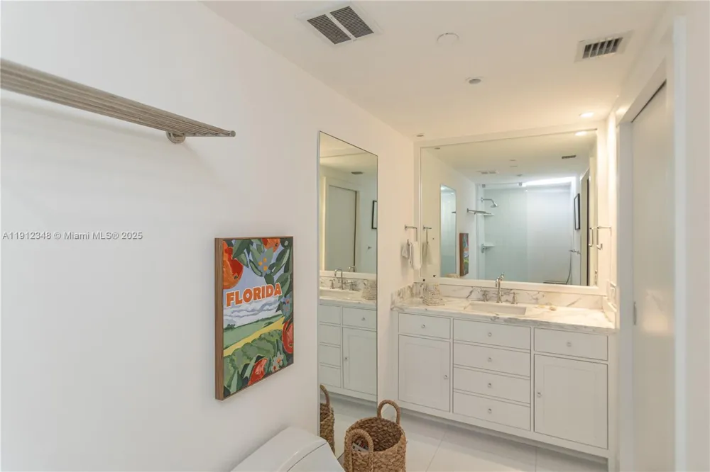 520 West Ave #1102 Miami Beach, FL 33139