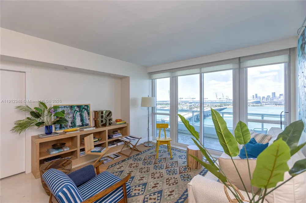 520 West Ave #1102 Miami Beach, FL 33139