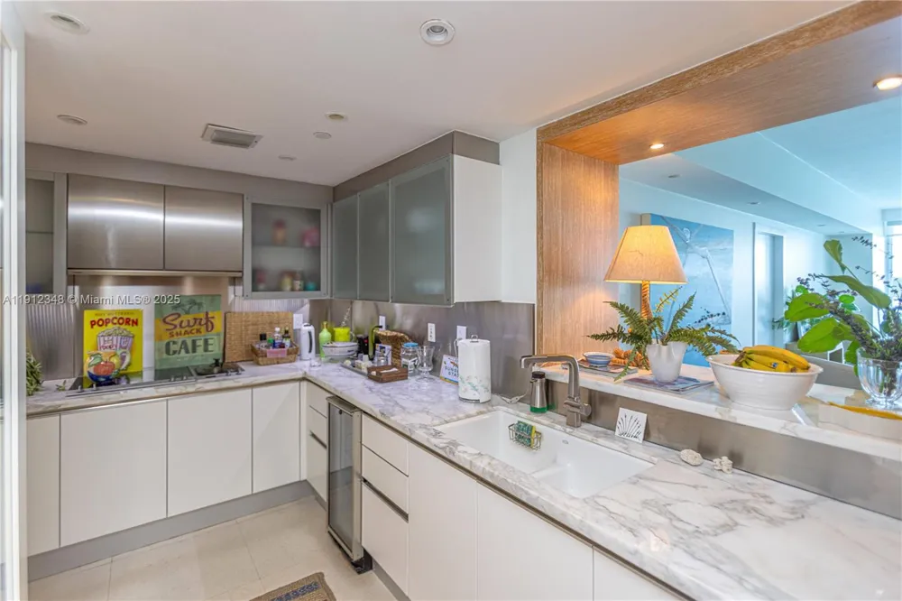 520 West Ave #1102 Miami Beach, FL 33139