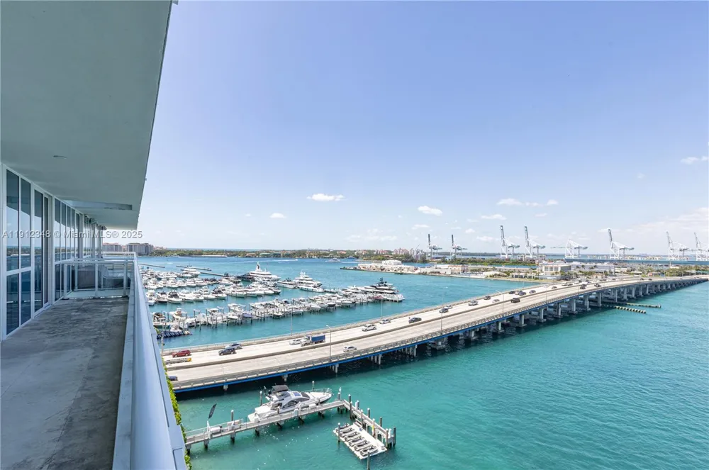 520 West Ave #1102 Miami Beach, FL 33139