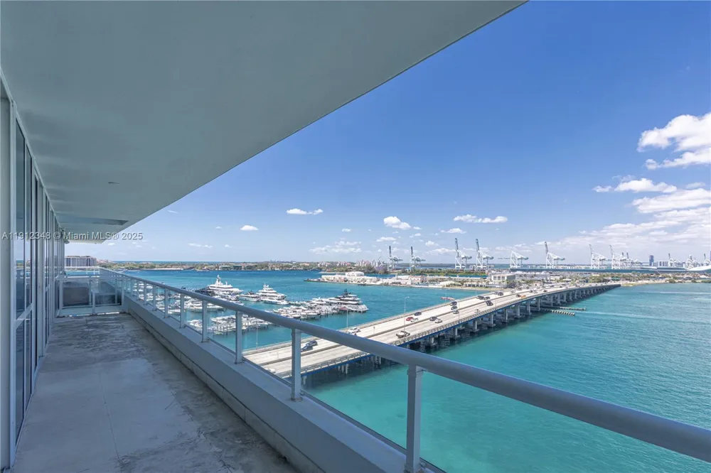 520 West Ave #1102 Miami Beach, FL 33139