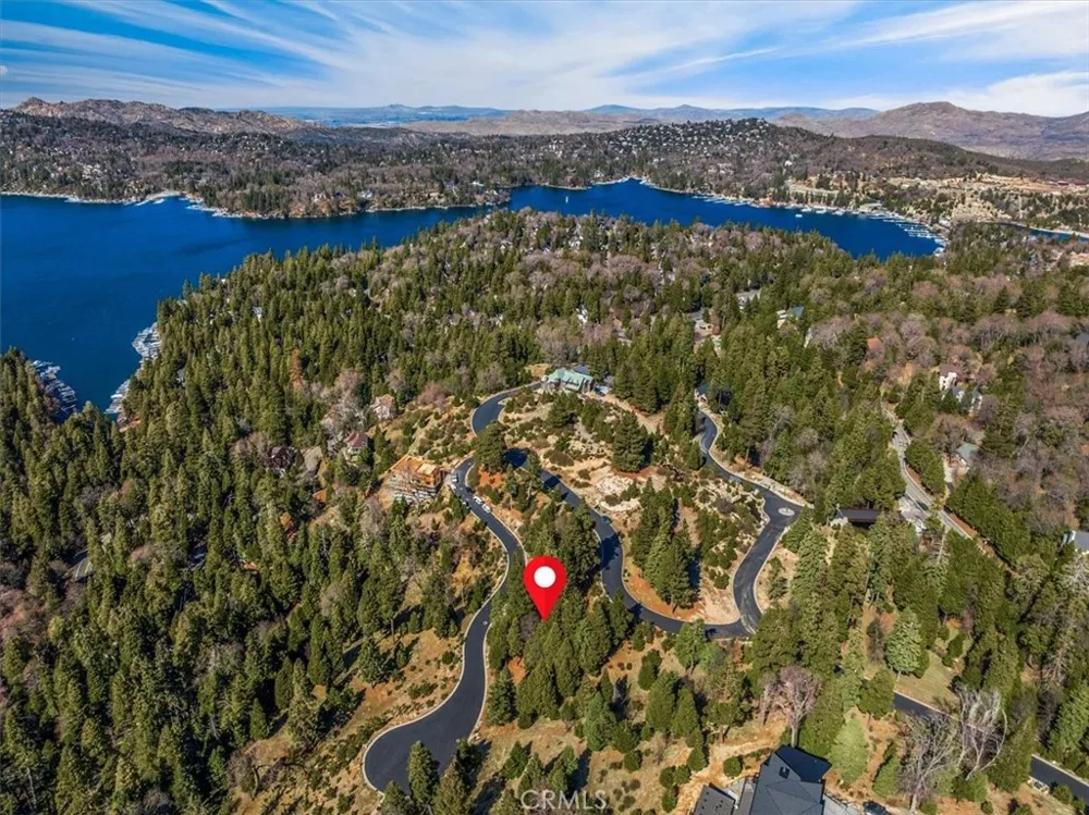 109 MILL POND Lake Arrowhead, CA 92352