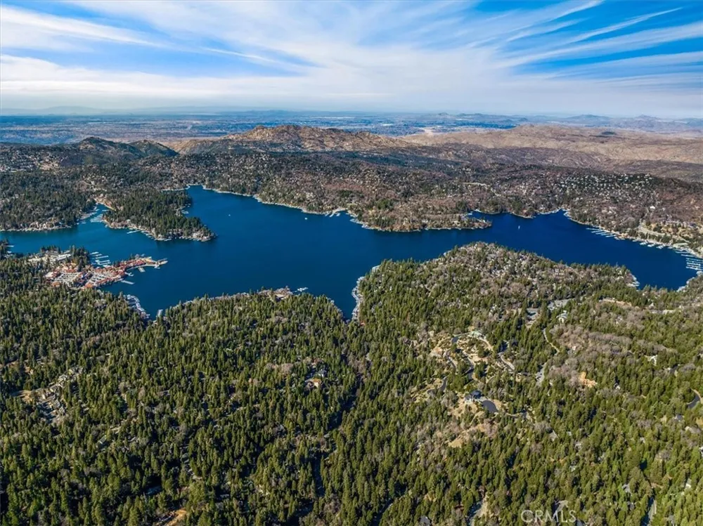 109 MILL POND Lake Arrowhead, CA 92352