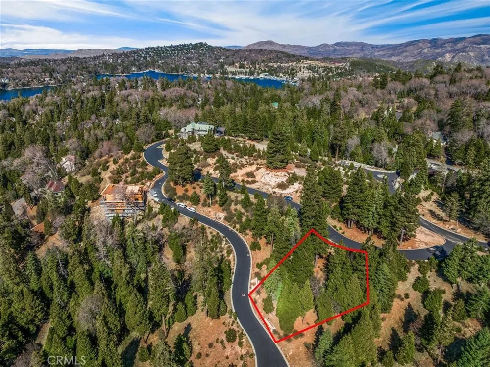 109 MILL POND Lake Arrowhead, CA 92352