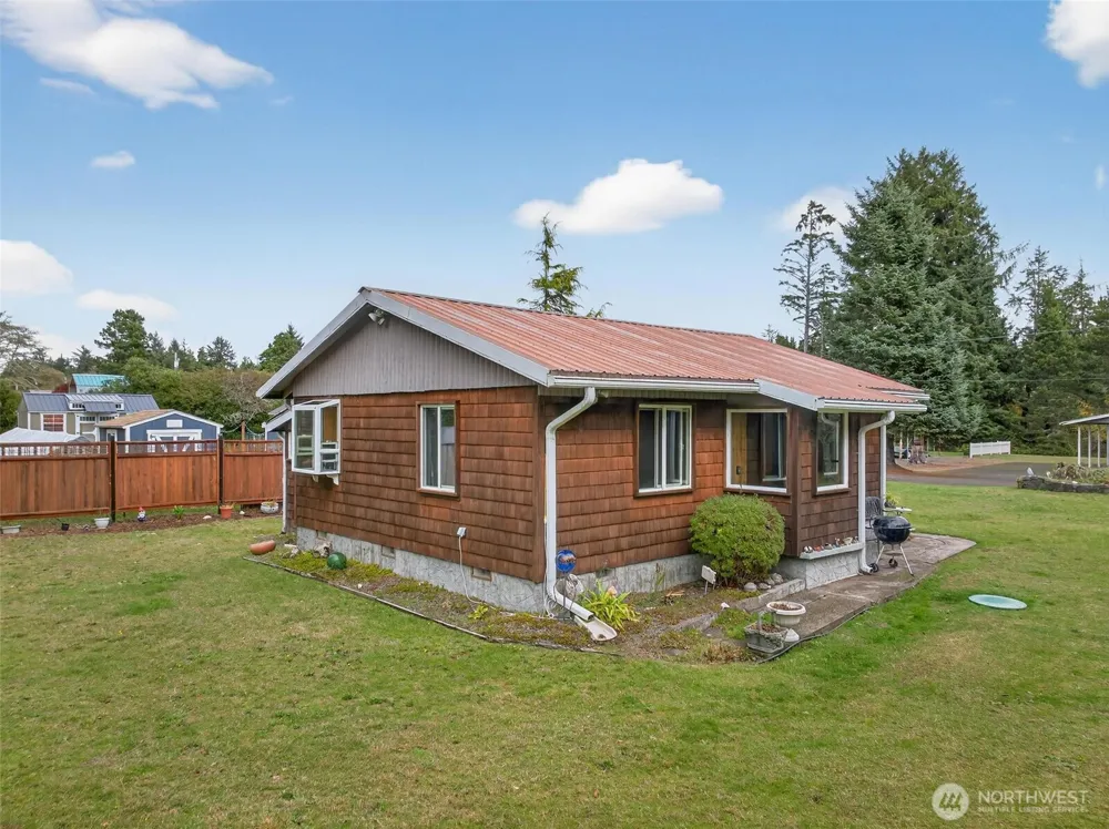 27501 R LANE Ocean Park, WA 98640