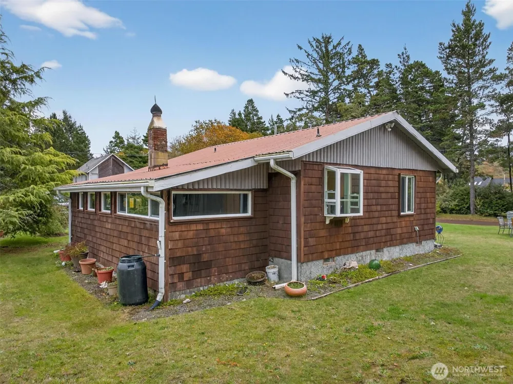 27501 R LANE Ocean Park, WA 98640