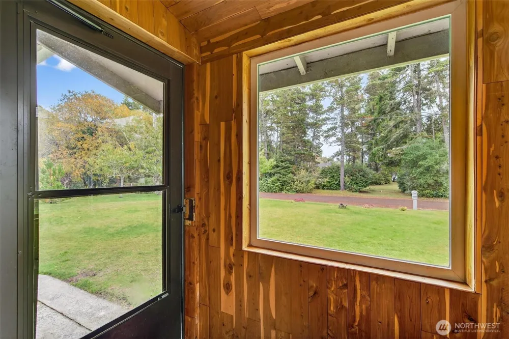 27501 R LANE Ocean Park, WA 98640