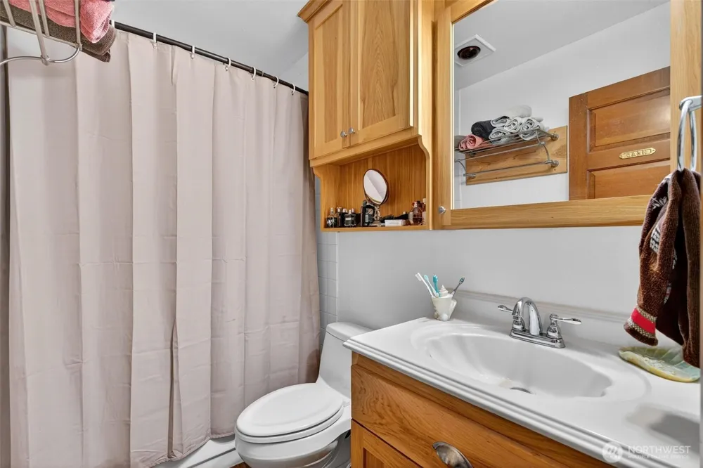 27501 R LANE Ocean Park, WA 98640